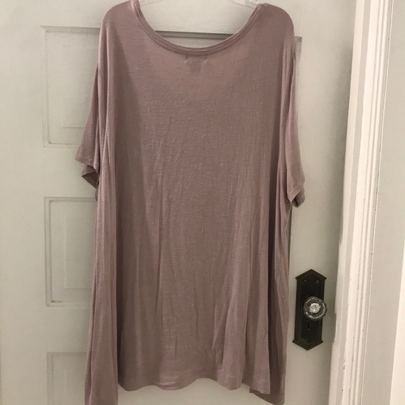 BEAUTIFUL ROSE TOP - Picture 2 of 2